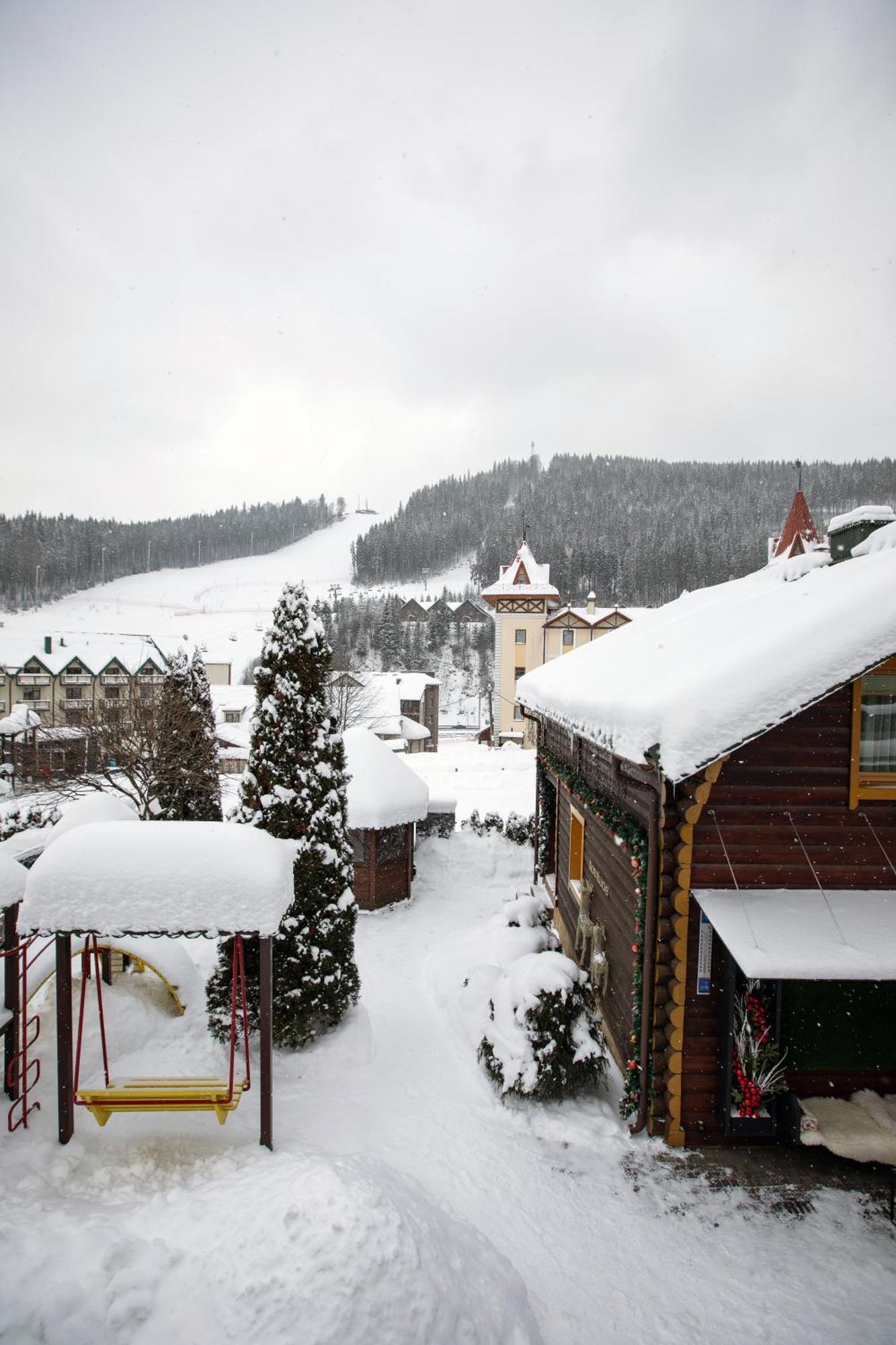 Korona Hotel&Spa Bukovel Eksteriør billede